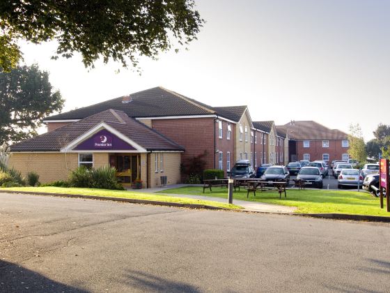 Premier Inn Hereford Holmer