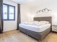 Superior & Infinity Pool