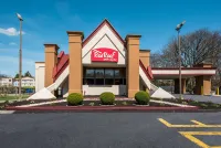 Red Roof Inn & Suites Newark - University Hotels in 