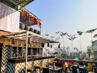 Morvee Hotels Alipore Kolkata Các khách sạn gần Đài tưởng niệm Shaheed