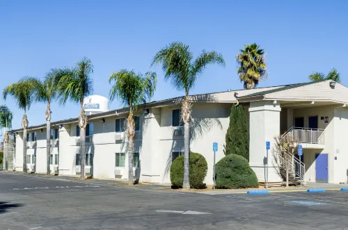 Ramada by Wyndham Merced Hotel di Merced