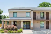 Days Inn by Wyndham Winston Salem North Hotels in Winston Salem
