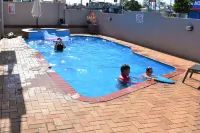 Best Western Bundaberg Cty Mtr Inn - Pools