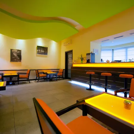 Best Western Crystal Palace Hotel