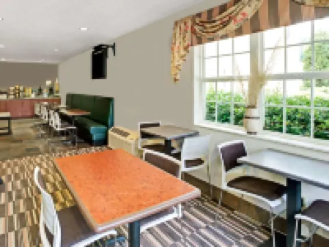 Microtel Inn & Suites by Wyndham Cherokee Hotels in Cherokee