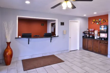 Americas Best Value Inn Batesville