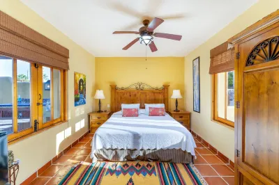 Casa Juanchi by Casago Hotel dekat Malecon