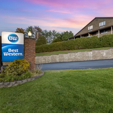 Best Western of Lake George Отели рядом с достопримечательностью «Форт Уильям Генри»