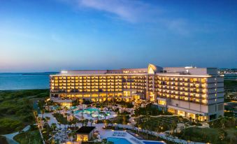 Hilton Okinawa Miyako Island Resort