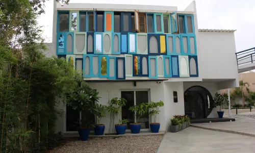 Ambiance Boutique Art Hotel Karachi