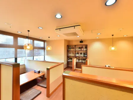 Grand First Inn Sasebo Отели рядом с достопримечательностью «Yumiharidake Observation Deck»