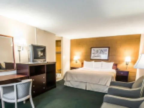 Econo Lodge Cocoa Beach - Near the Port Hotels in Cocoa Beach