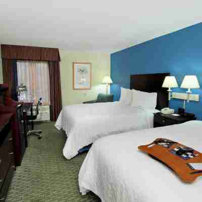 Hampton Inn Jacksonville/Ponte Vedra Beach-Mayo Clinic Area Rooms