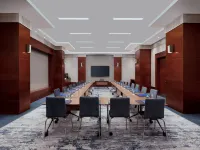 Delta Hotels by Marriott Istanbul Levent Hotels near Axis Istanbul