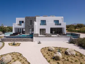 Milestones Naxos