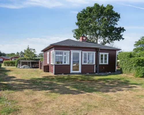 "Mirkka" - 50m from the Sea Hotels in Asperup