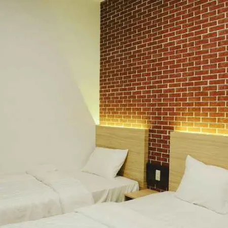 Hotel Kalang Ulu Hotels in Karo Regency