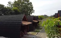 Dekamil Cottage Villa Kebun Hôtels à : Sungai Liat