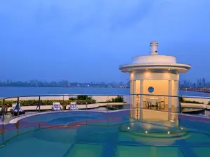 Hotel Marine Plaza