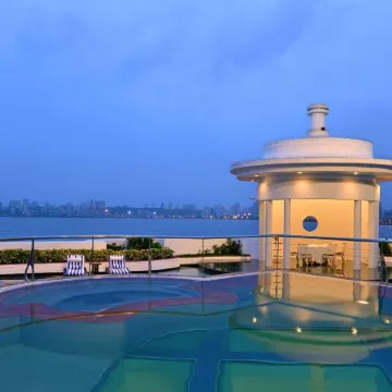 Hotel Marine Plaza