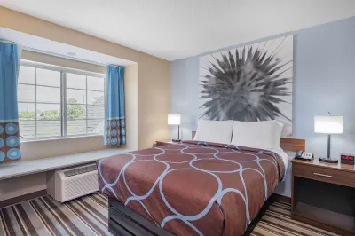 Super 8 by Wyndham Joliet Hotels in Joliet