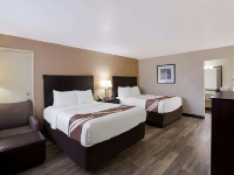 Quality Inn & Suites Big Rapids Near University Hotels in Mecosta County
