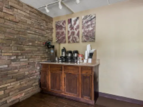 レッド ルーフ イン ヒッコリー ヒッコリーのホテル