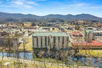 Smoky Mountains 107 2Bd Condo with Fireplace 2 Bedroom Home by RedAwning