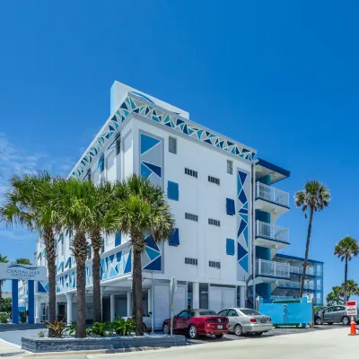 Chateau Mar Beach Resort Newly Renovated ベレアプラザ周辺のホテル