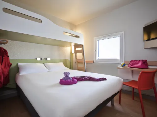 Ibis Budget Pontault-Combault RN4 Marne-la-Vallée Các khách sạn ở Brie-Comte-Robert