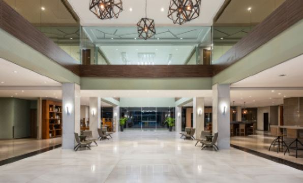 Crowne Plaza PANAMA AIRPORT by IHG