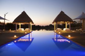 カパマ リバー ロッジ