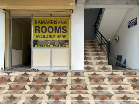 Ramakrishna Rooms Srirangam Отели рядом с достопримечательностью «Dsit,collage,samayapuram,trichy»