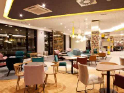 ハンプトン バイ ヒルトン ミュンヘン エアポート サウス ハンベルクモースのホテル