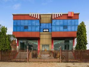 OYO Flagship Radhe Radhe Hotels