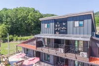 Yanggu Butterfly Pension
