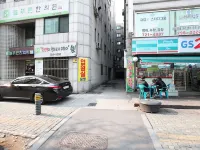 Seongnam Moran Gaja Motel Hotels near Hwangsong Park