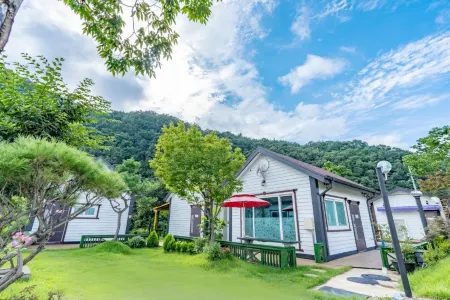 Boeun Supsogui Hayan Pension Отели в г. Поын