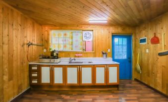 Gapyeong Gold River Castle Pension