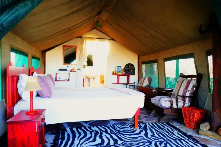 Etosha Mopane Safari Lodge Отели в г. Отави