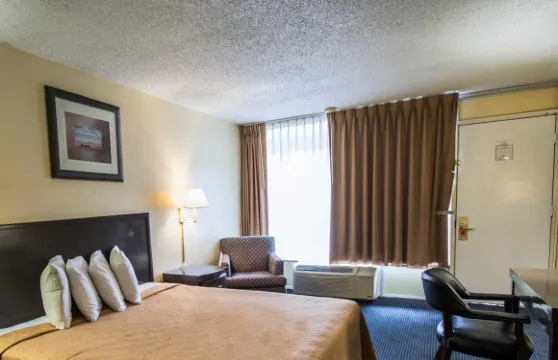 奧蒙德海灘北戴通伊克諾旅館