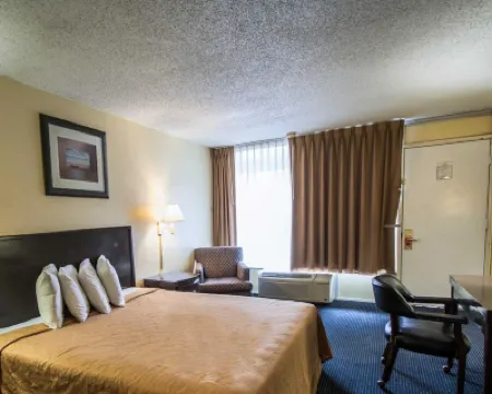 Econo Lodge Hotels in Volusia County