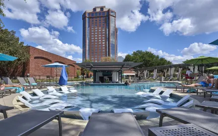 Hilton Anatole, Dallas
