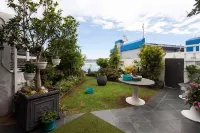 Isla Riverside Lodge