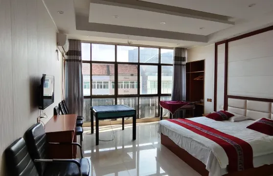 晶盛商務賓館（花橋大道分店）