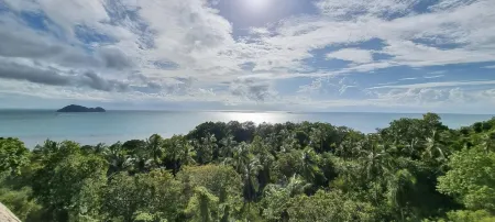 Sis and Sea Villa Отели рядом с достопримечательностью «Пханган»