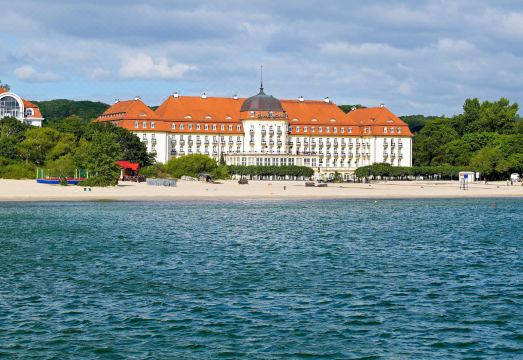 2. 소피텔 그랜드 ..