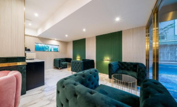 1. 부산 에이치에비..