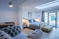 Suite 15 - Sleeping Giant Hotel - PEN Y CAE Inn -  Apartamentos vacacionales