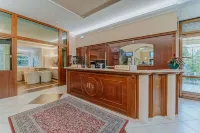 Hotel Flora Hotels in Stresa